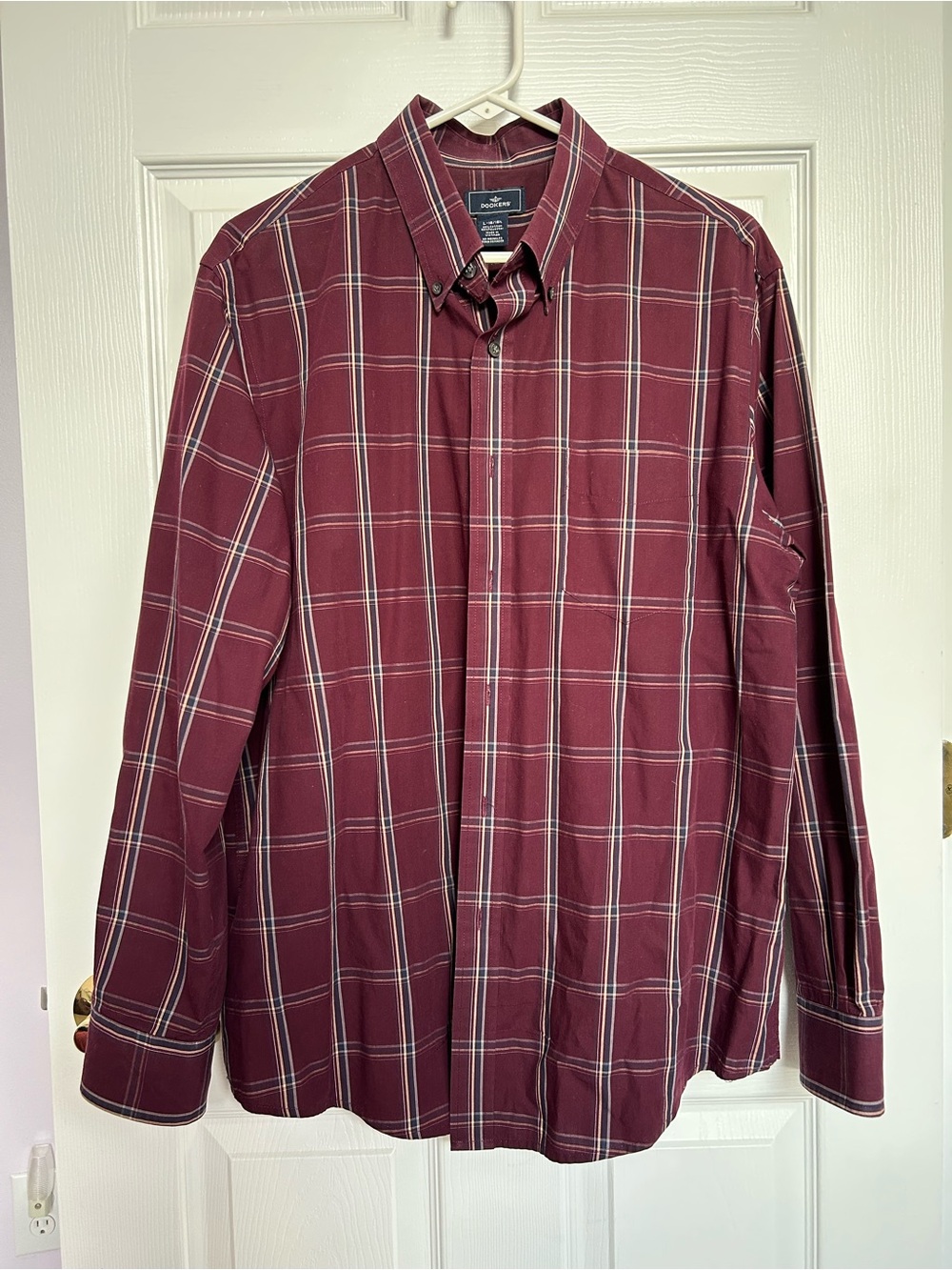 Dockers Men's Burgundy Plaid Button-Down Shirt